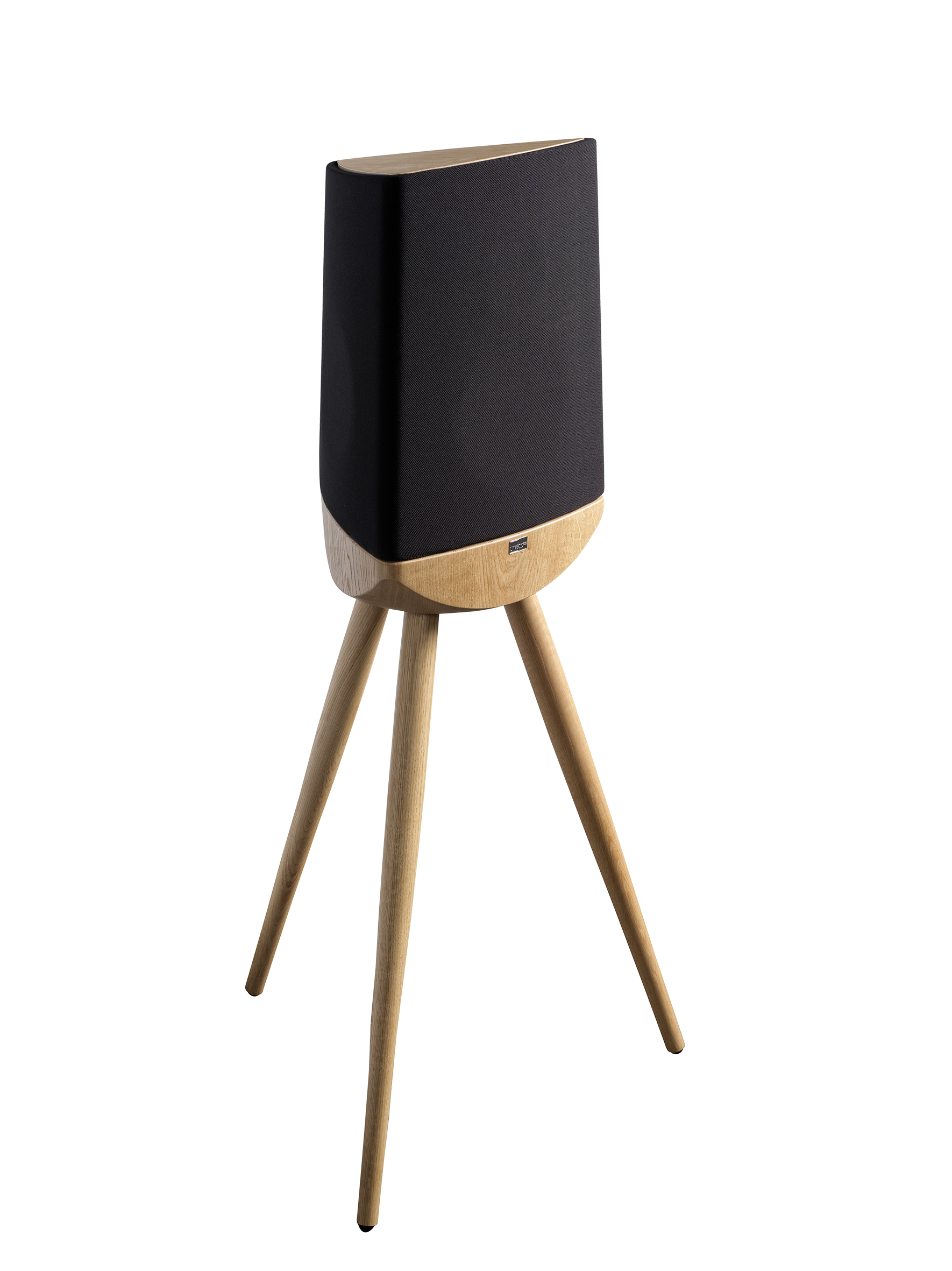 Lyngdorf Cue-100 Dansk High-end Design høyttaler