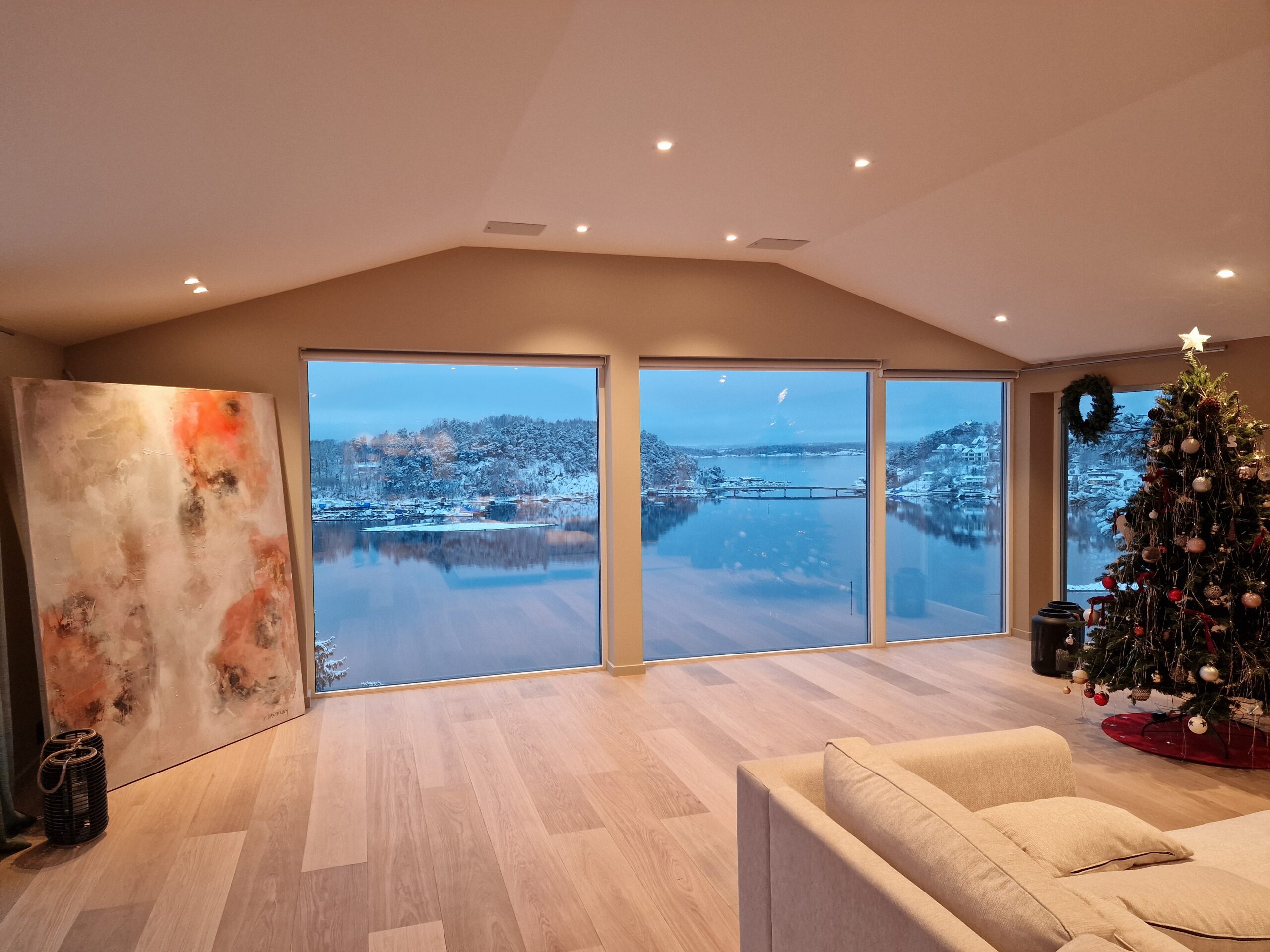 Multirom system med integrert lyd og bilde på Fiskekroken, Ulvøya